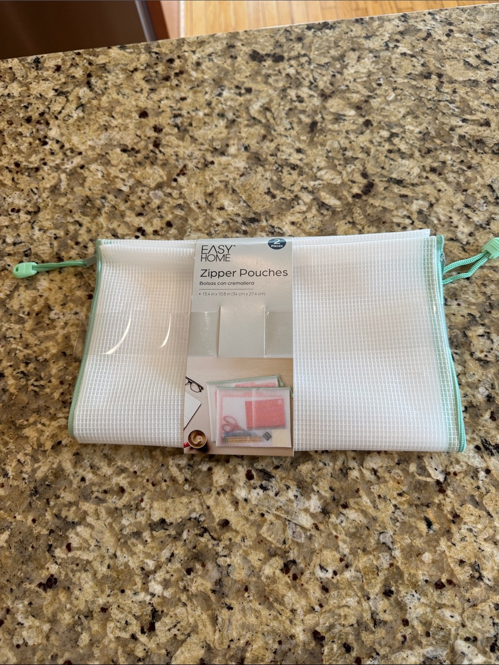 EASY HOME  Mesh Zipper Pouches with Mint Trim